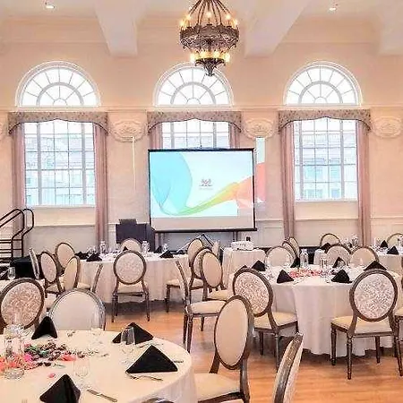 The Stella Hotel & Ballroom 